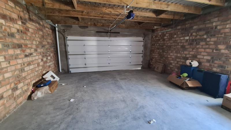3 Bedroom Property for Sale in Sunningdale Western Cape